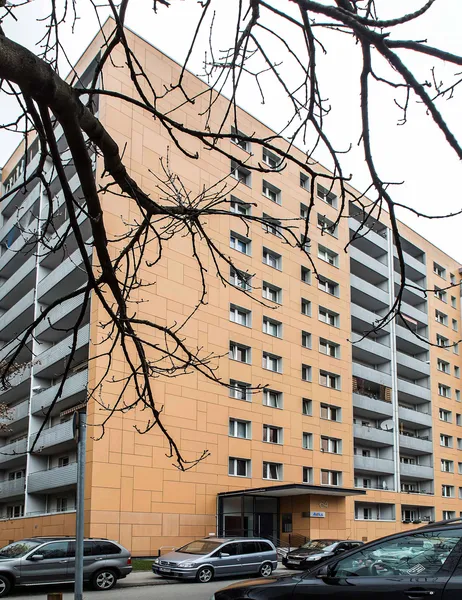 1 Zimmerwohnung mit Balkon und Einbauküche, nahe S- Bahnhof Storkower Straße — photo 1